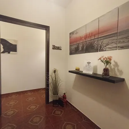 La Dimora Del Guest house